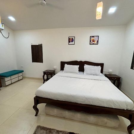 Вілла Ll Golden Leaf Ll 3Bhk Ll Ac Ll Лонавла Екстер'єр фото