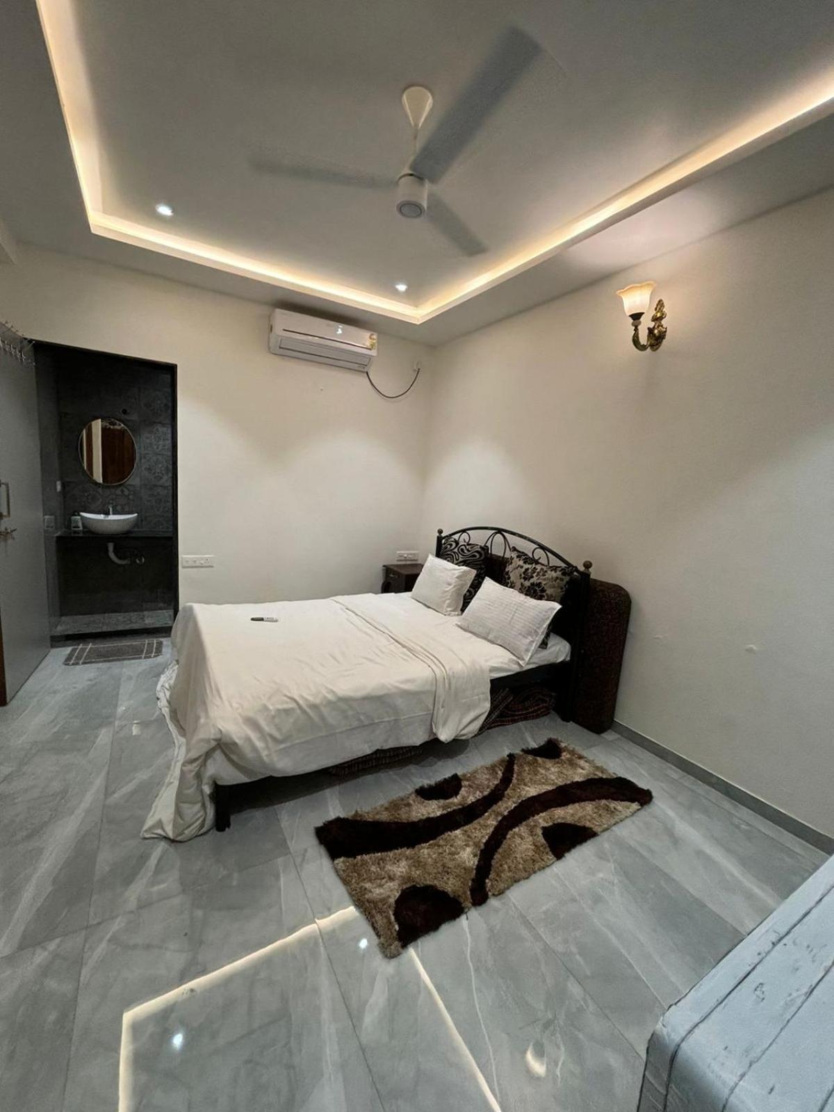 Вілла Ll Golden Leaf Ll 3Bhk Ll Ac Ll Лонавла Екстер'єр фото